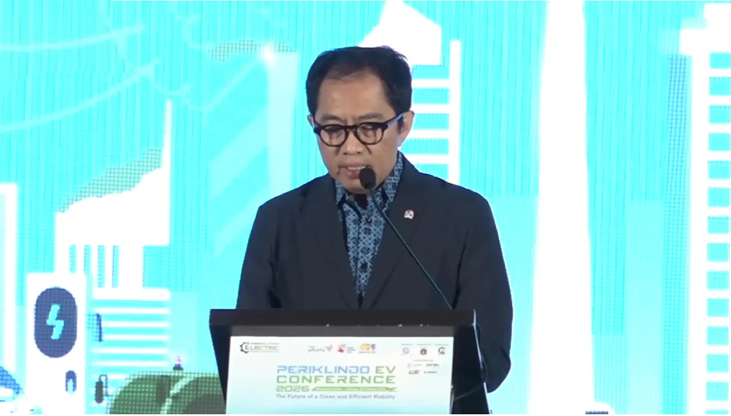 acara konferensi kendaraan listrik
